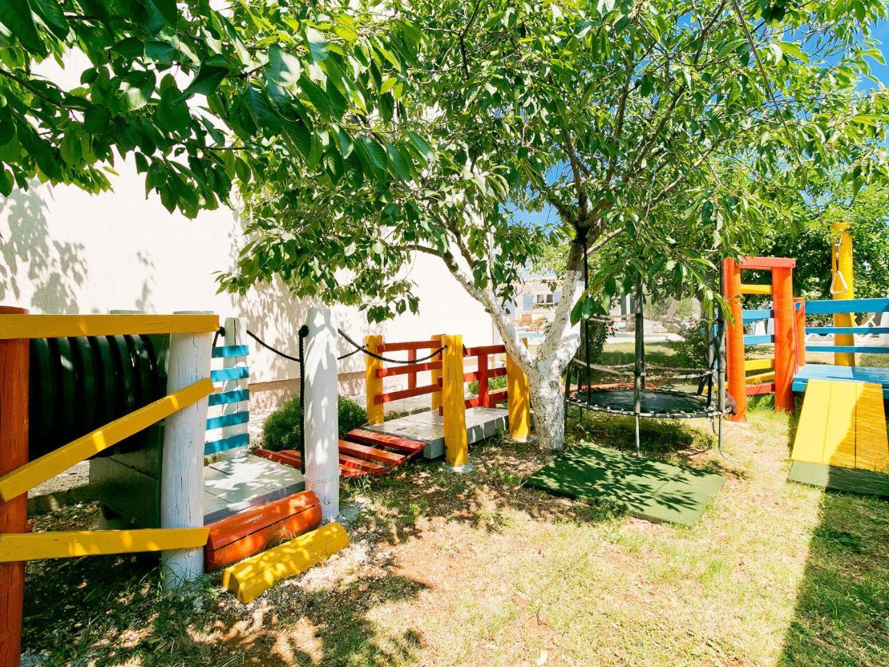 Apartment Noa Пула Екстериор снимка