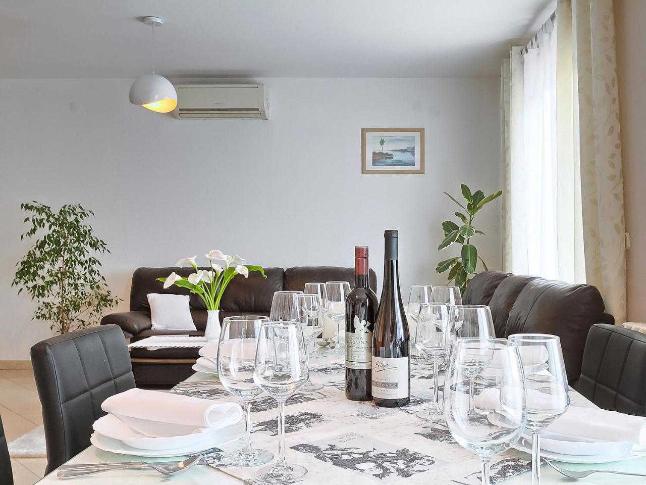 Apartment Noa Пула Екстериор снимка